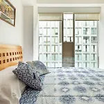 Interior, Silencioso, Vigilancia P8, 1R, 1B, 810